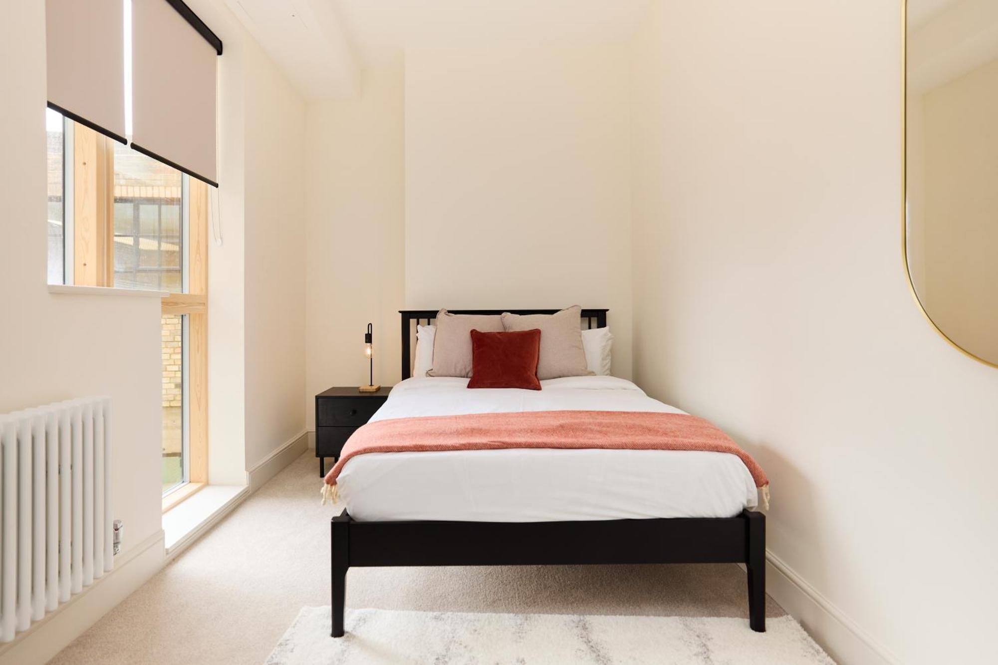 The East Mile Place - Cosy 2bdr Flat With Balcony Appartamento Londra